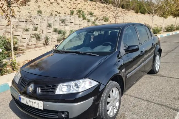 رنو مگان (مونتاژ)