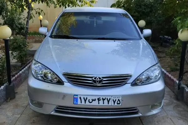 تویوتا کمری