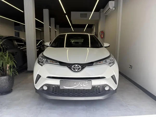 تویوتا C-HR