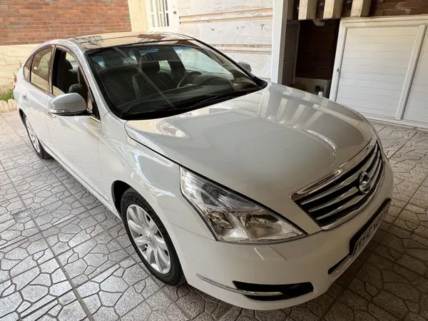 عکس نیسان تیانا (مونتاژ)