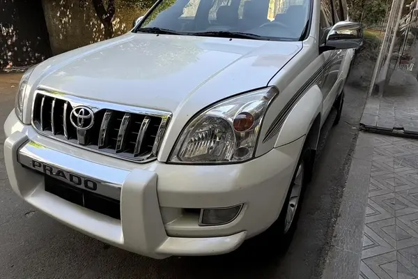 تویوتا پرادو  چهار در