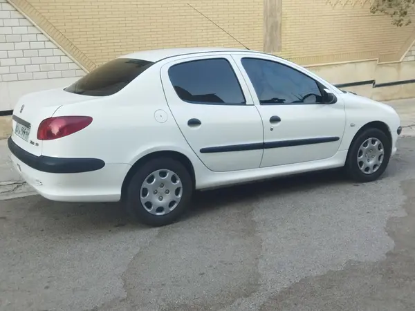 پژو 206 SD