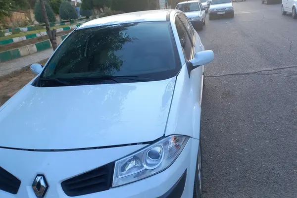 رنو مگان (مونتاژ)