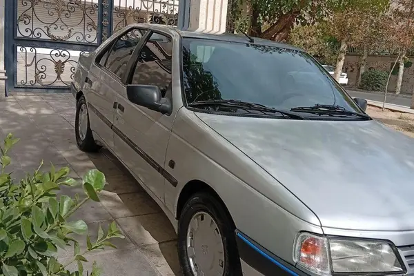 پژو 405