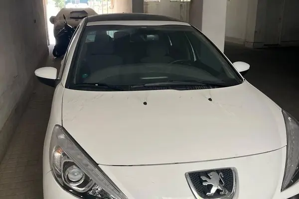 پژو 207