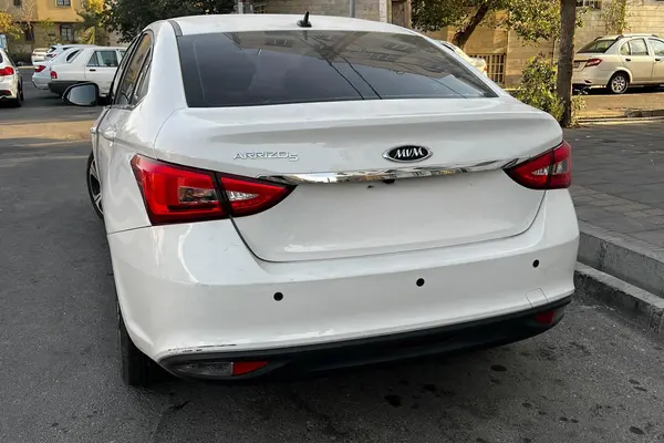 ام وی ام آریزو 5ev