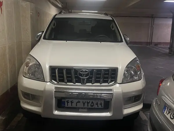 تویوتا پرادو  چهار در