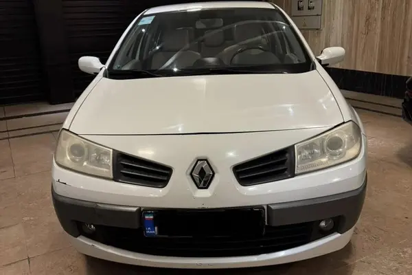 رنو مگان (مونتاژ)