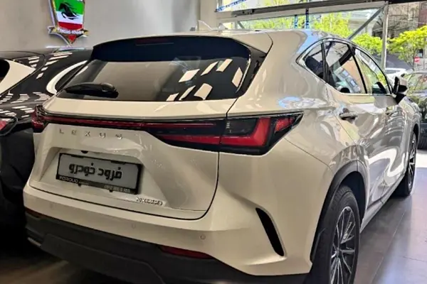 عکس لکسوس NX