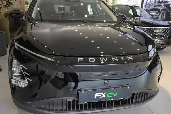 فونیکس FX EV