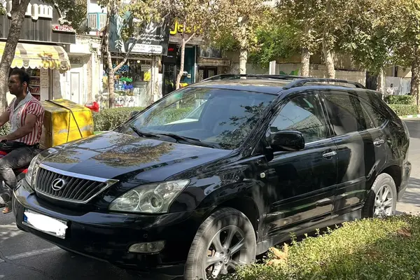 لکسوس RX