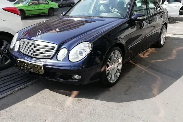 عکس بنز کلاس E