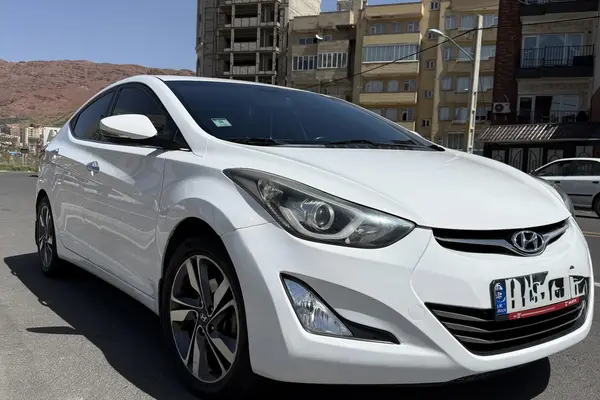 هیوندای النترا