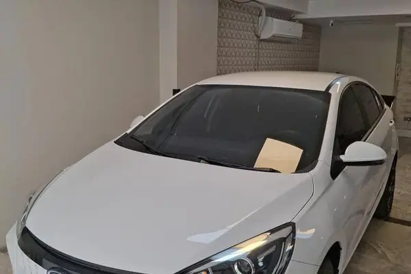ام وی ام آریزو 5ev