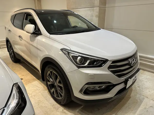 عکس هیوندای سانتافه