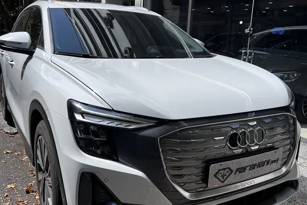 آئودی Q5 e-tron