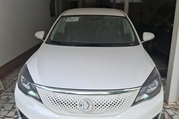 دانگ فنگ E70