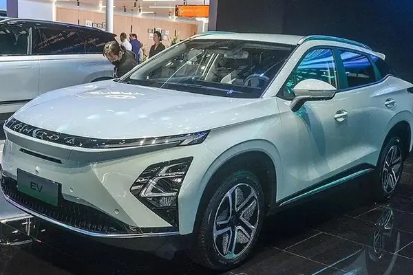 فونیکس FX EV