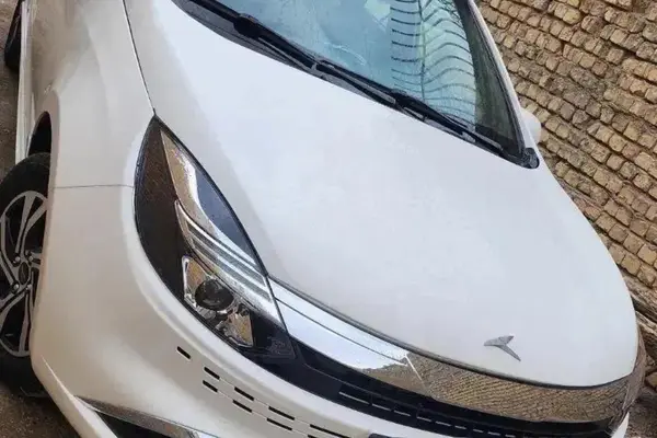 کی ام سی ایگل