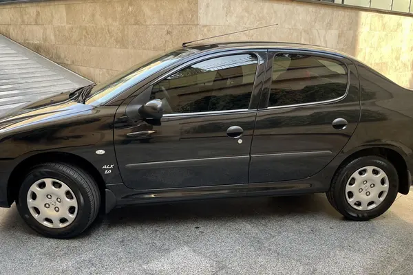پژو 206 SD