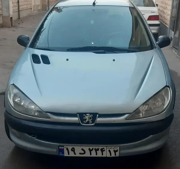 پژو 206