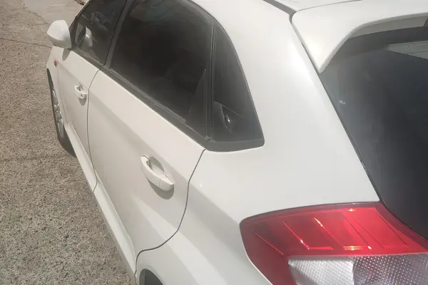 ام وی ام 315هاچ بک