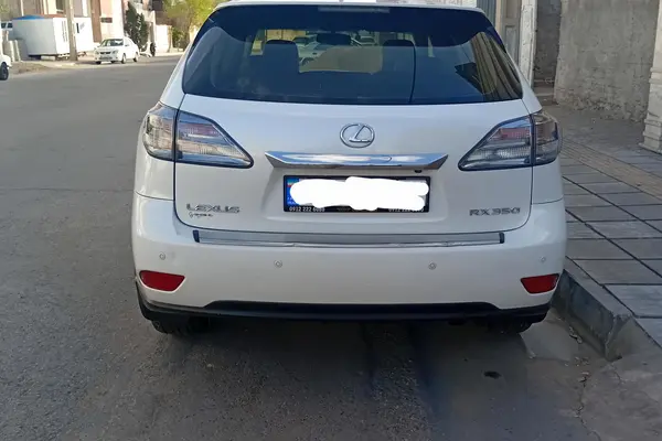 لکسوس RX