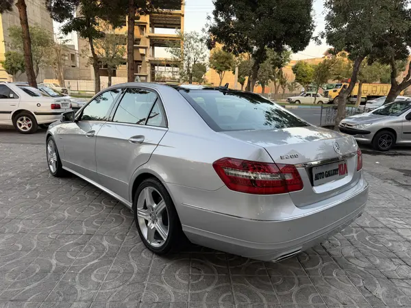 عکس بنز کلاس E
