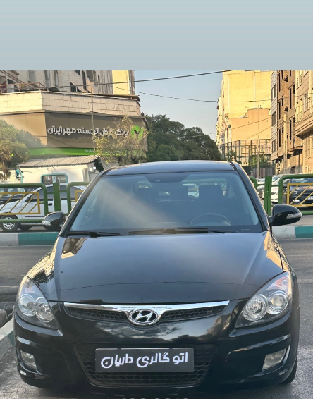 هیوندای i30