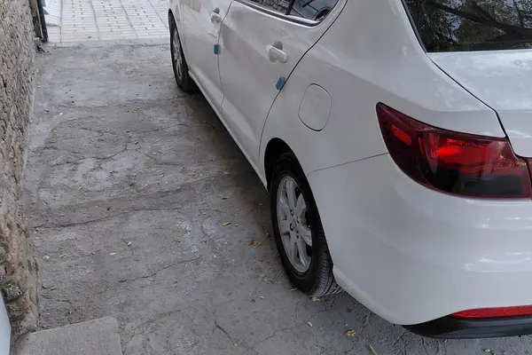 شاهین GL دنده ای