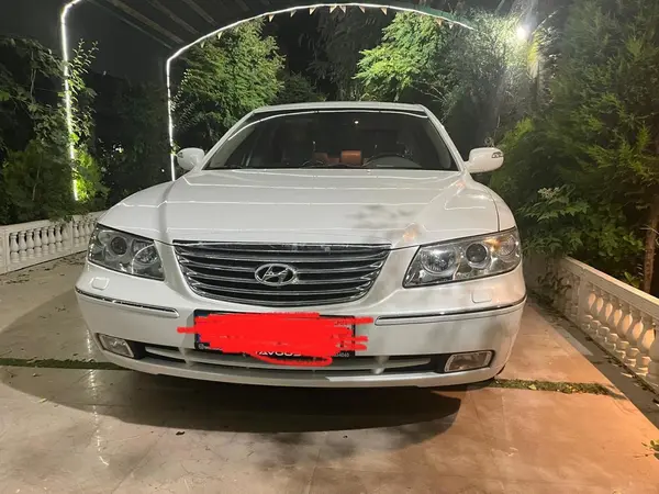 هیوندای آزرا (گرنجور)