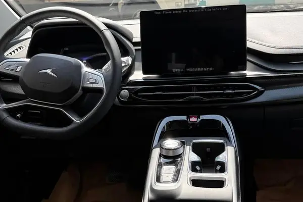 عکس کی ام سی X5