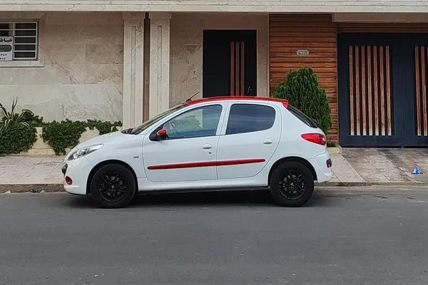 پژو 207