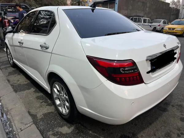عکس دنا پلاس EF7P