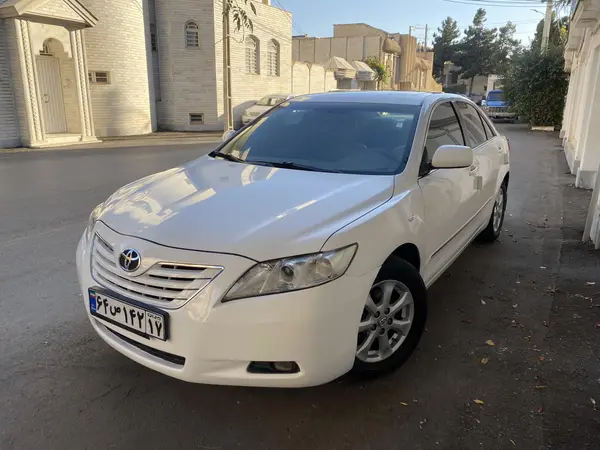 تویوتا کمری