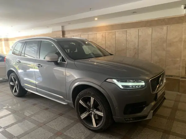 ولوو XC90