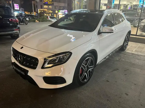 عکس بنز کلاس GLA