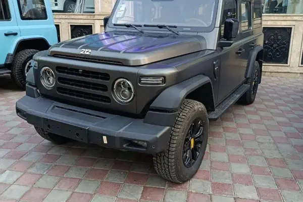 عکس بی ای دبلیو (BAW) 212
