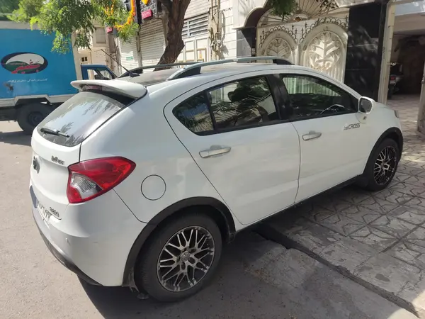برلیانس H220