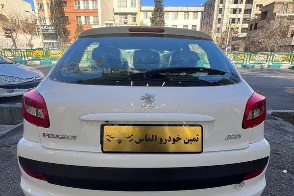 پژو 207