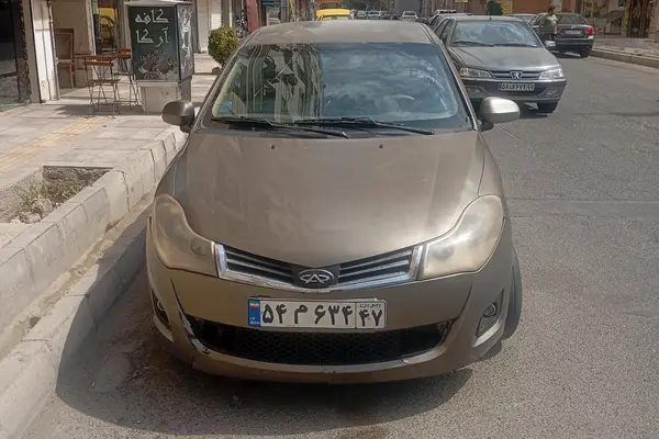 ام وی ام 315هاچ بک