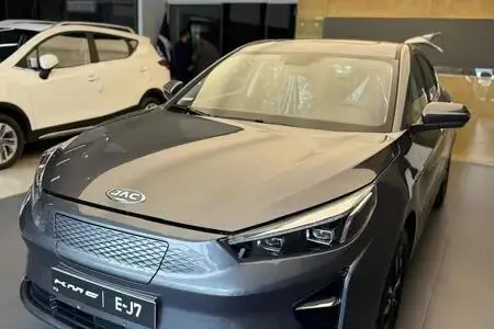 کی ام سی eJ7