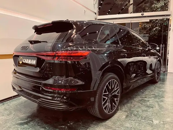آئودی Q5 e-tron