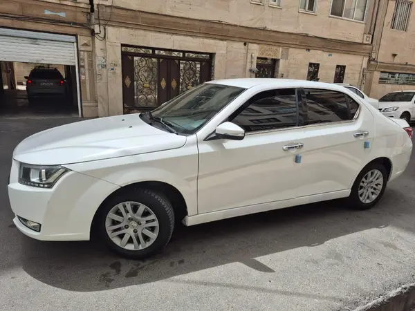عکس دنا پلاس EF7