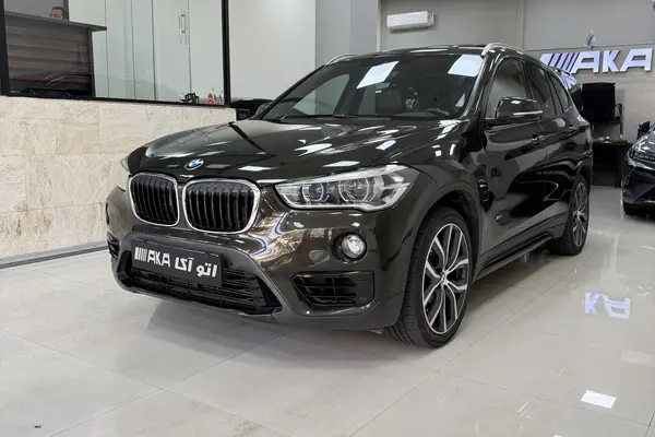 عکس بی ام و X1