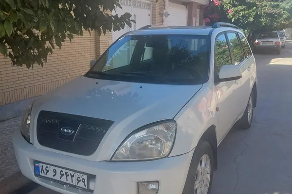 ام وی ام X33