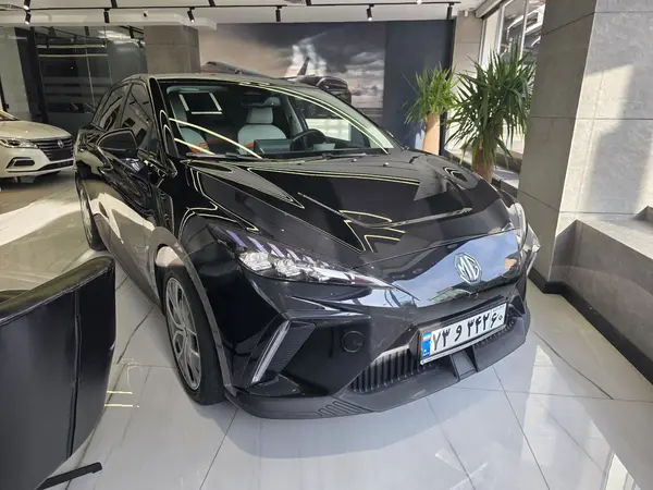 ام جی 4ev
