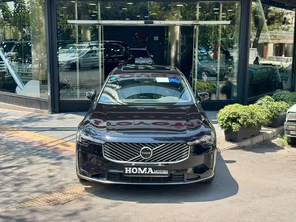 ولوو S90