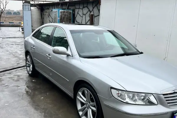 هیوندای آزرا (گرنجور)