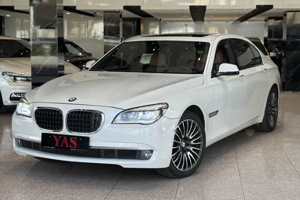 عکس بی ام و سری 7